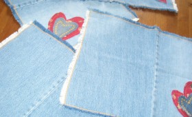 Sy bordstabletter av gamla jeans!